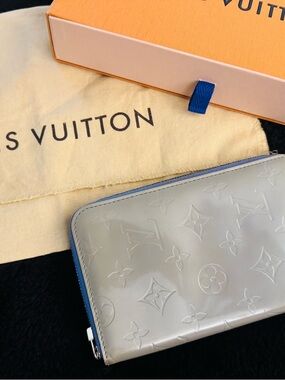 Louis Vuitton Light Blue Patent Monogram Zip Wallet with Gold Hardware
